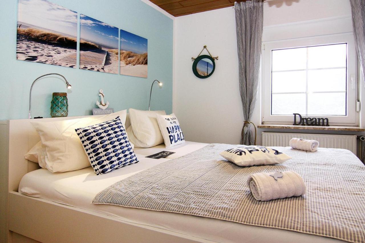 Terraced House Land And Sea, Buesumアパートメント エクステリア 写真