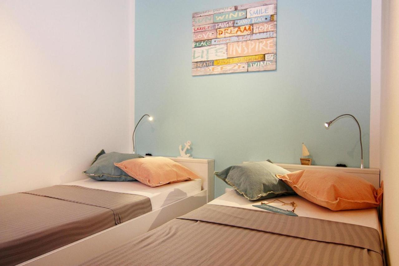 Terraced House Land And Sea, Buesumアパートメント エクステリア 写真